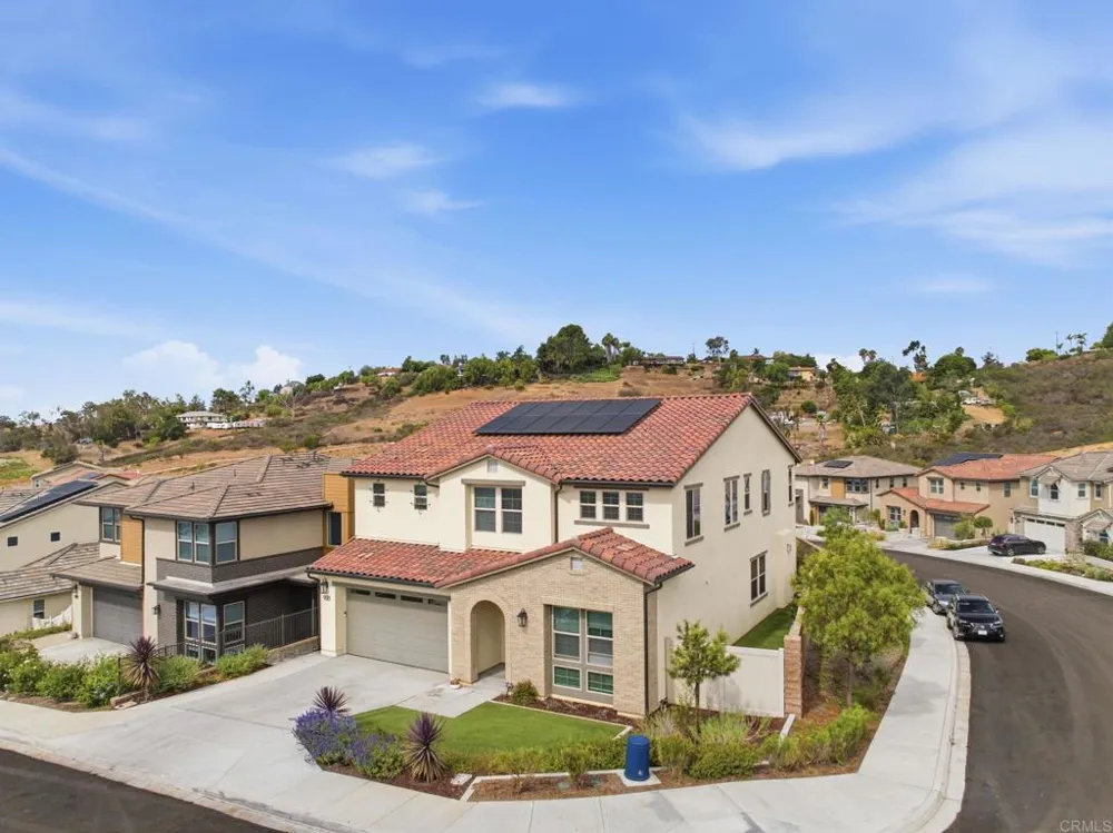921 Cayley Avenue San Marcos, CA 92069