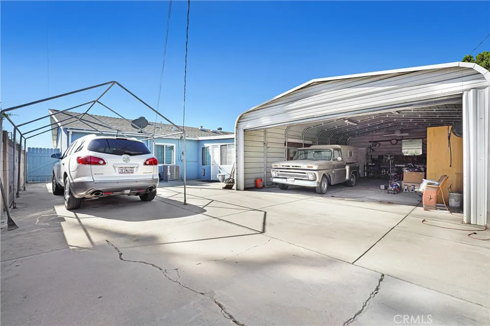 12319 Thelma Street Sun Valley, CA 91352