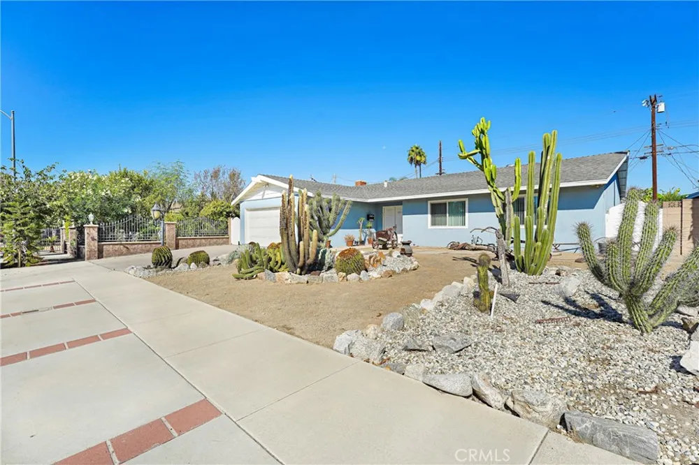 12319 Thelma Street Sun Valley, CA 91352