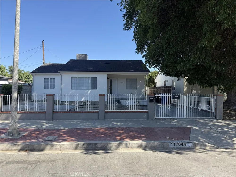 17843 Victory Blvd Reseda, CA 91335