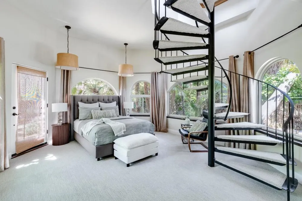 16 Kite Hill Road Santa Cruz, CA 95060