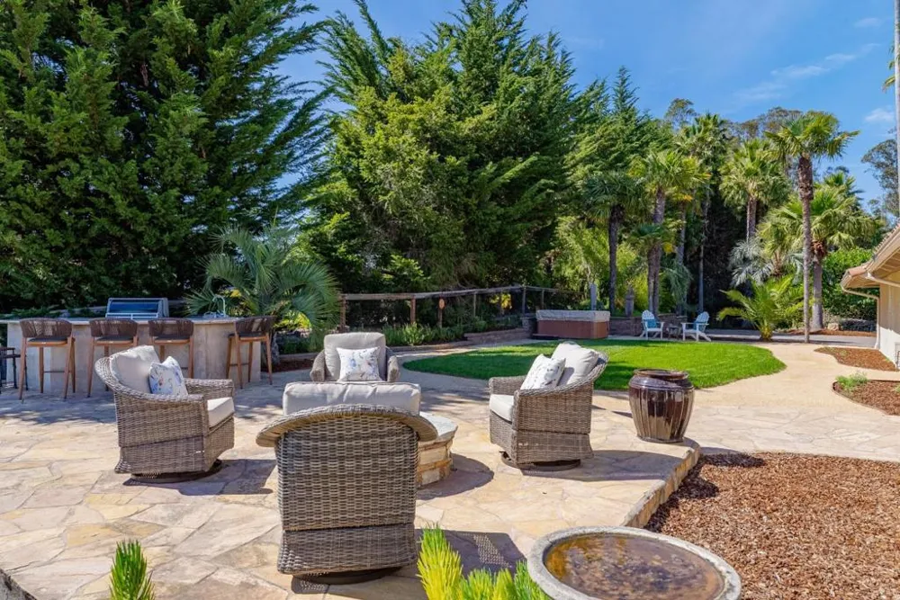 16 Kite Hill Road Santa Cruz, CA 95060