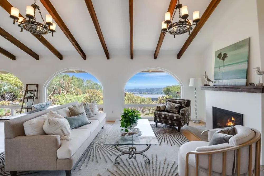 16 Kite Hill Road Santa Cruz, CA 95060