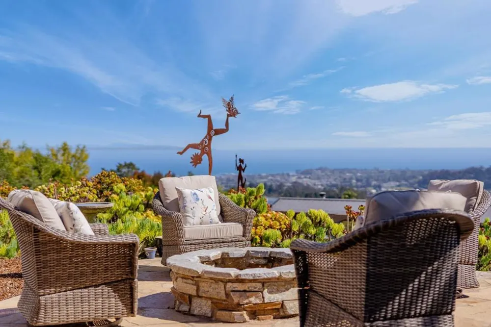 16 Kite Hill Road Santa Cruz, CA 95060
