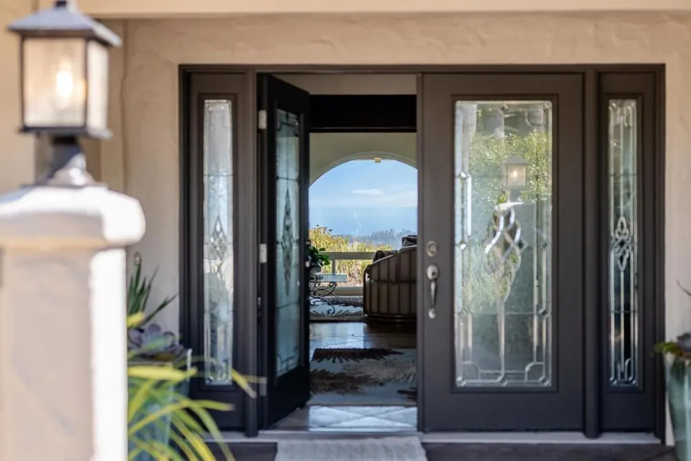 16 Kite Hill Road Santa Cruz, CA 95060