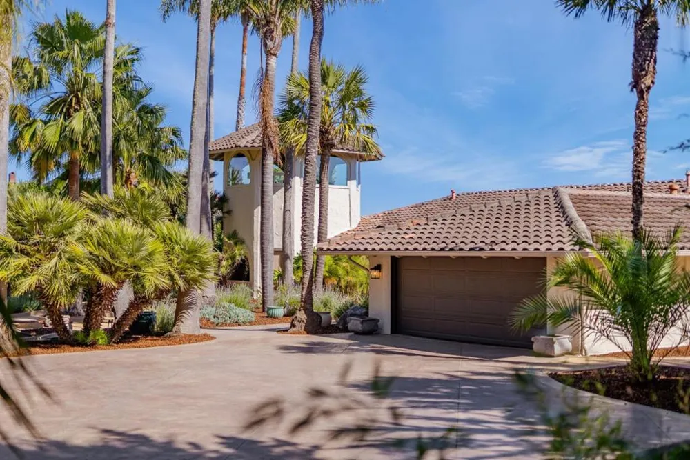 16 Kite Hill Road Santa Cruz, CA 95060