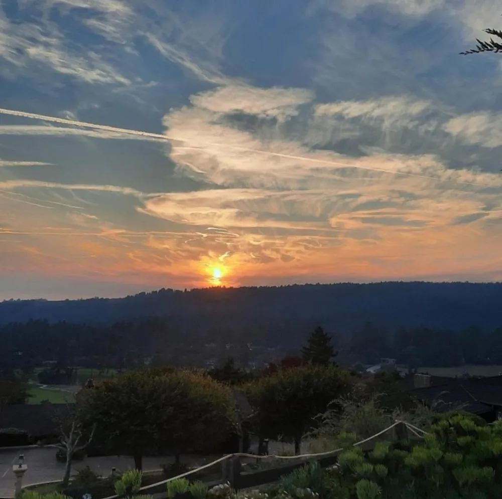 16 Kite Hill Road Santa Cruz, CA 95060