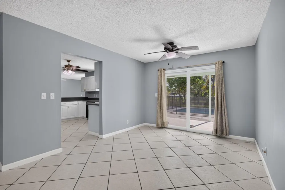 3731 NW 99th Avenue Coral Springs, FL 33065