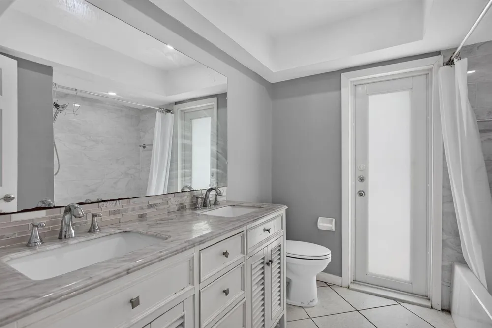 3731 NW 99th Avenue Coral Springs, FL 33065