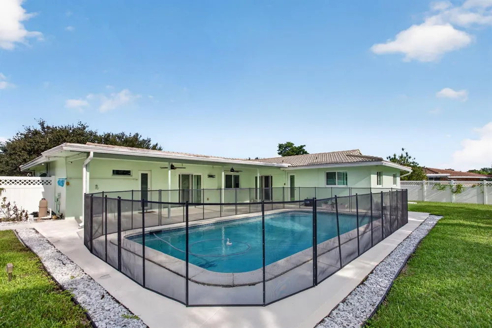 3731 NW 99th Avenue Coral Springs, FL 33065