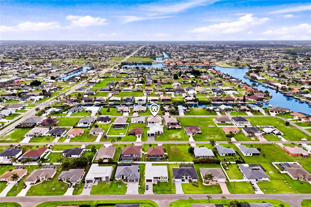 114 SW 36th Pl Other City - In The State Of Florida, FL 33991