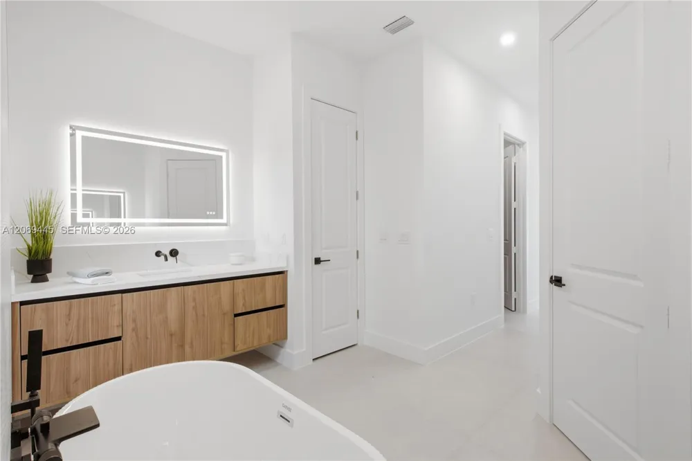 114 SW 36th Pl Other City - In The State Of Florida, FL 33991