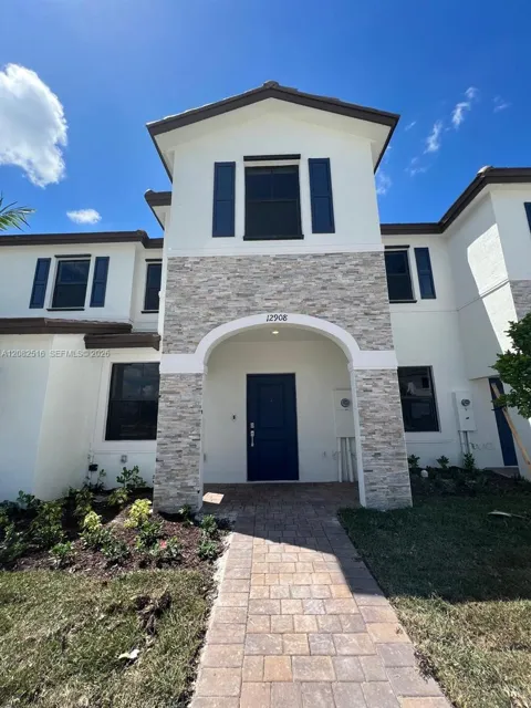 12908 SW 233rd Ter
