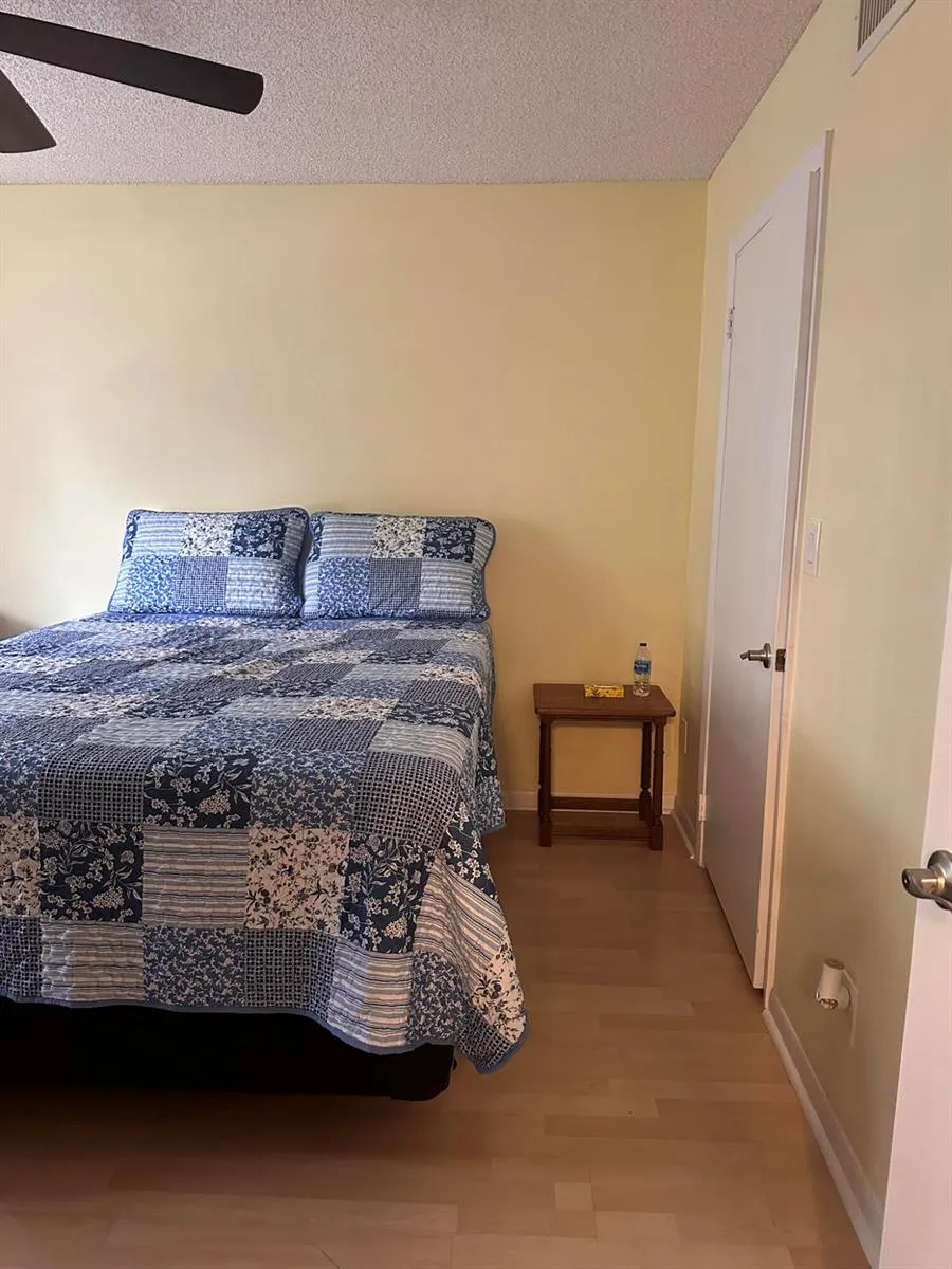 6698 10th Ave Avenue #116 Lake Worth, FL 33467