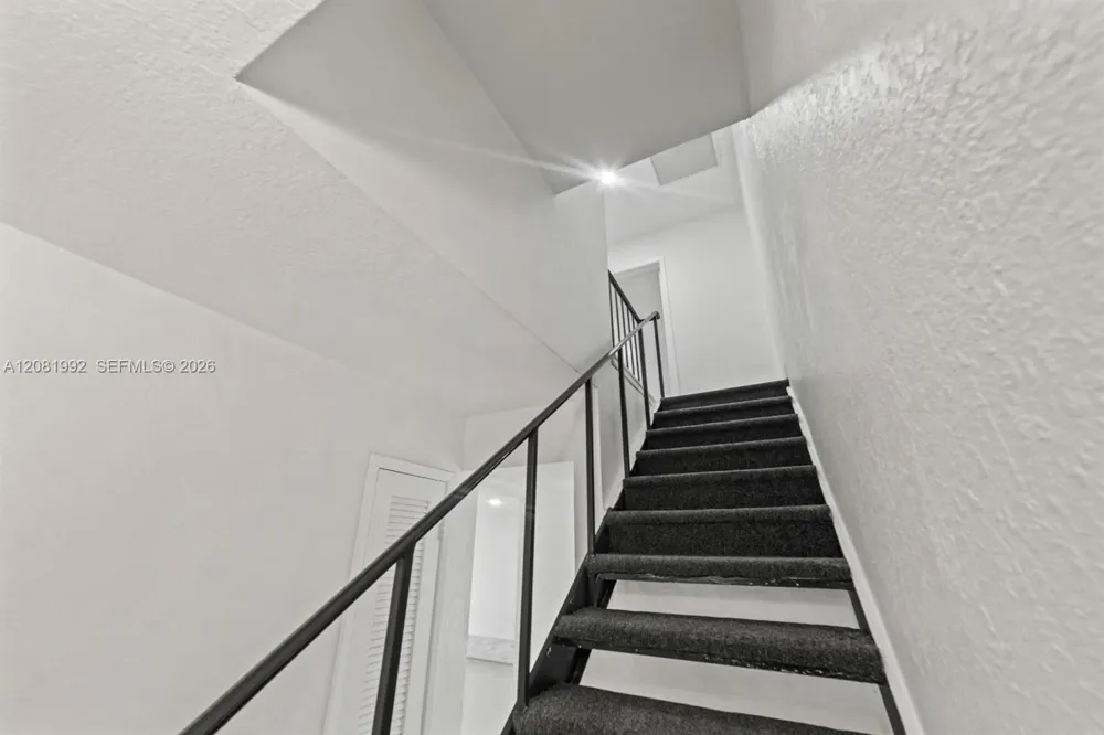 1710 NE 142nd St #1710 North Miami, FL 33181