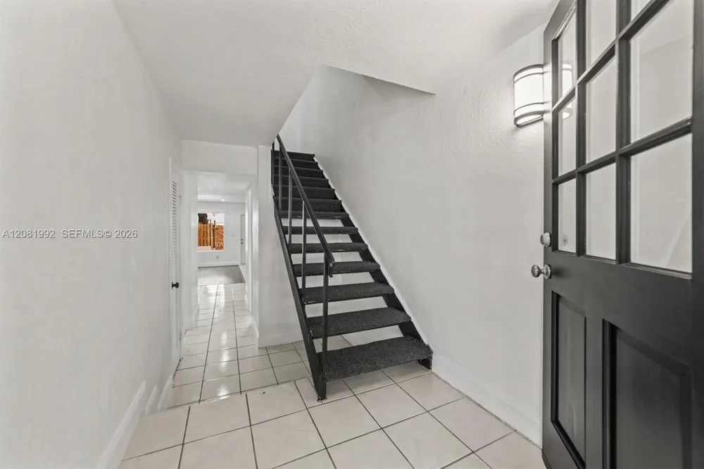 1710 NE 142nd St #1710 North Miami, FL 33181
