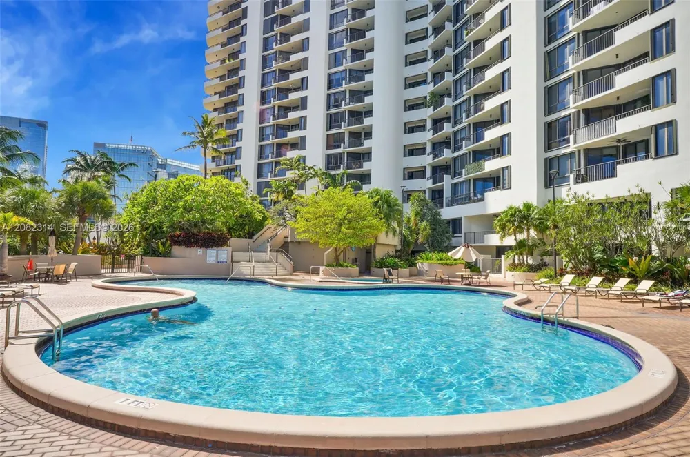 520 Brickell Key Dr #A1007 Miami, FL 33131