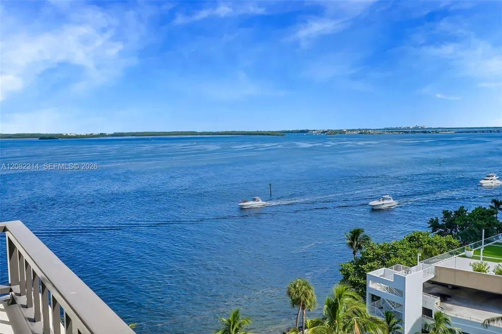 520 Brickell Key Dr #A1007 Miami, FL 33131