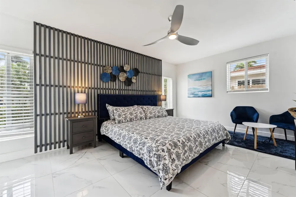 1243 GARFIELD STREET Hollywood, FL 33019