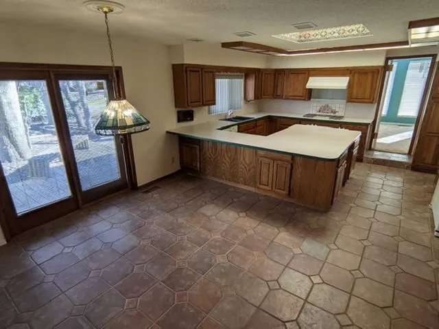 6721 E 87th Place Tulsa, OK 74133