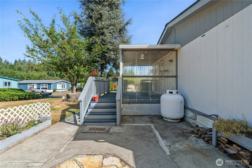 1019 Stanford Drive #26 Cosmopolis, WA 98537