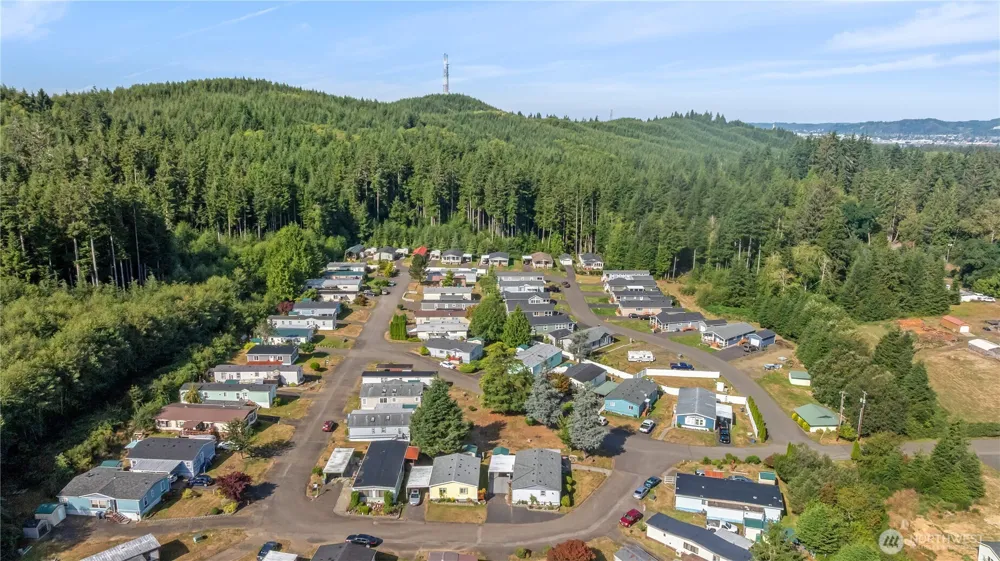 1019 Stanford Drive #26 Cosmopolis, WA 98537