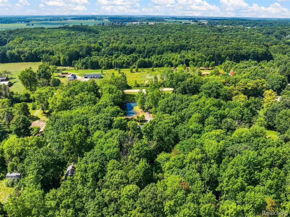 8340 Nichols Road Flushing Charter Township, MI 48433