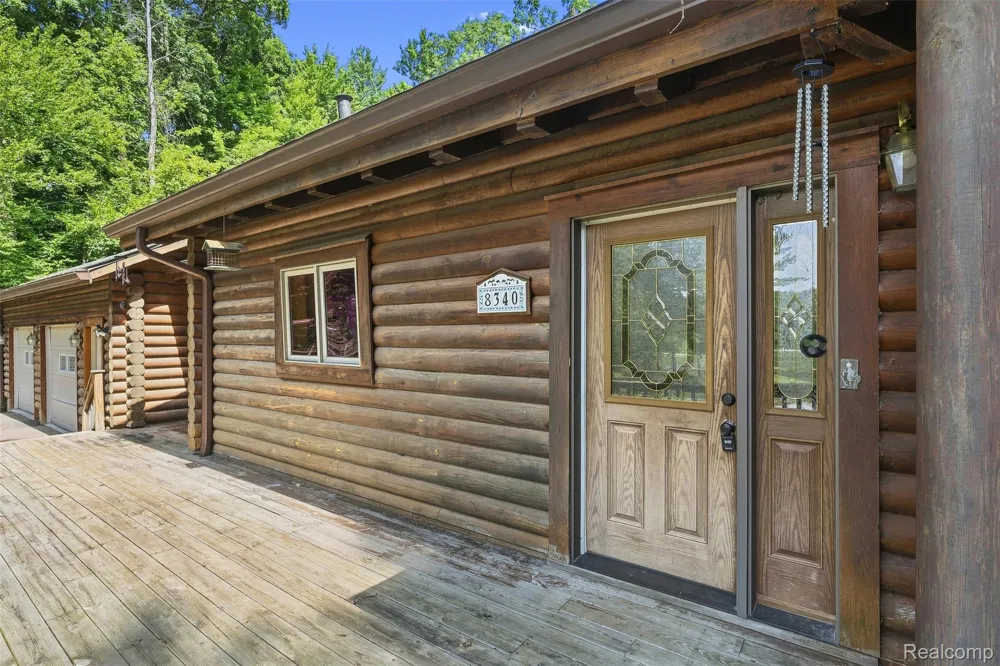 8340 Nichols Road Flushing Charter Township, MI 48433