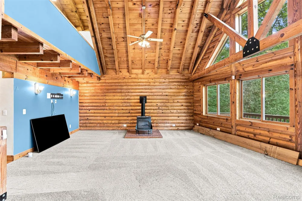 8340 Nichols Road Flushing Charter Township, MI 48433
