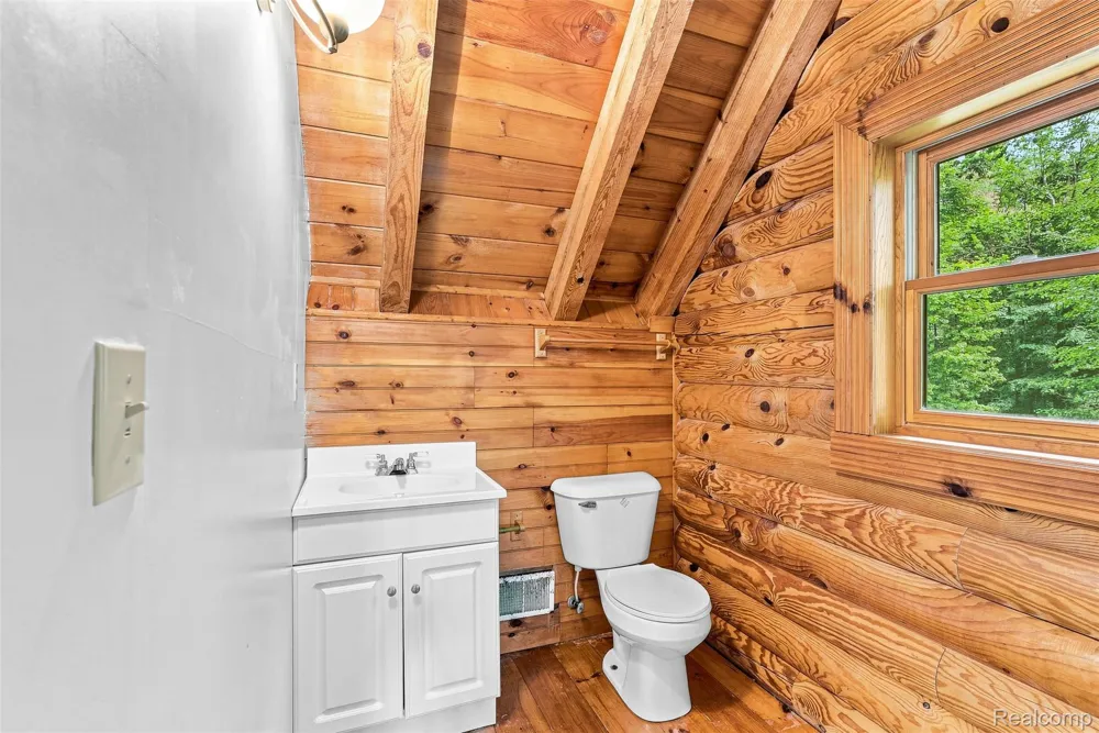 8340 Nichols Road Flushing Charter Township, MI 48433