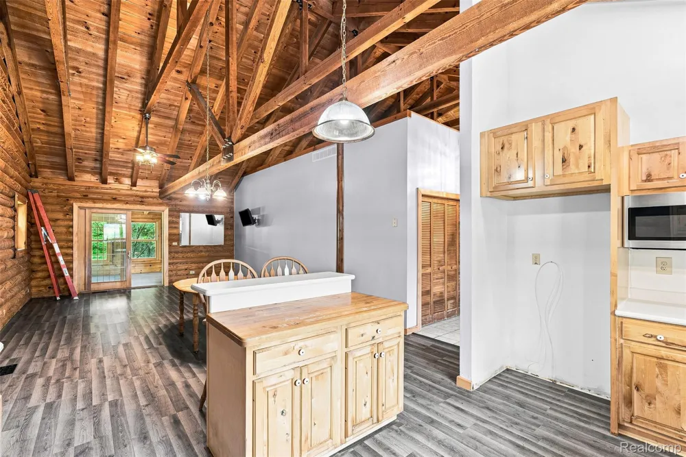 8340 Nichols Road Flushing Charter Township, MI 48433