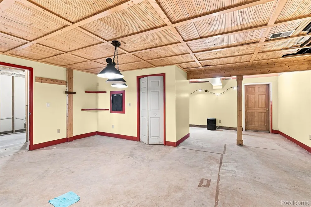 8340 Nichols Road Flushing Charter Township, MI 48433