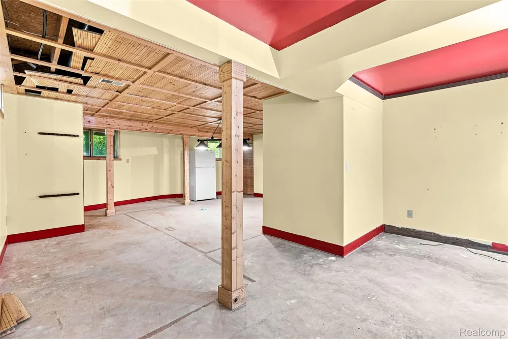 8340 Nichols Road Flushing Charter Township, MI 48433