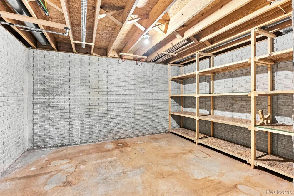 8340 Nichols Road Flushing Charter Township, MI 48433