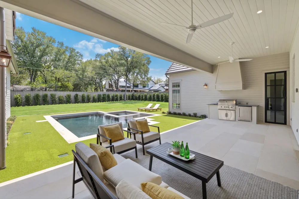 4603 Charles Avenue Austin, TX 78746