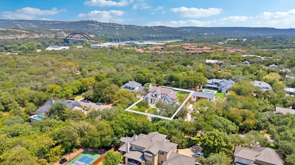 4603 Charles Avenue Austin, TX 78746