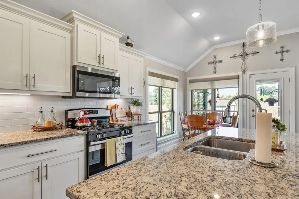 12764 Meadowbrook Tyler, TX 75709
