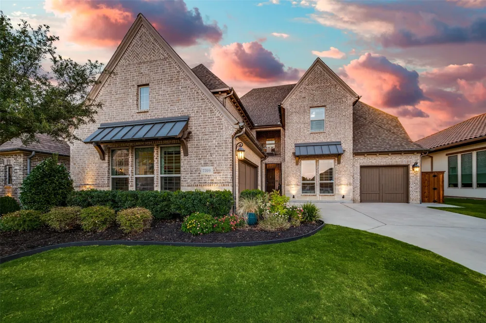 7709 Ivey The Colony, TX 75056