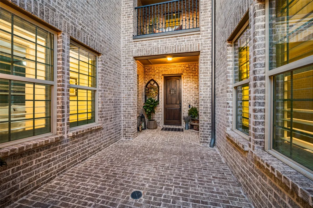 7709 Ivey The Colony, TX 75056