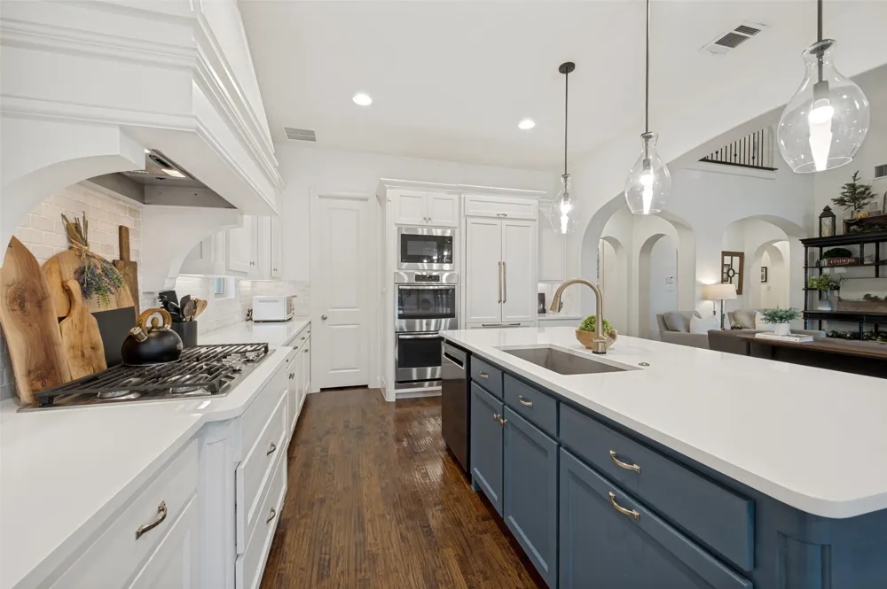 7709 Ivey The Colony, TX 75056