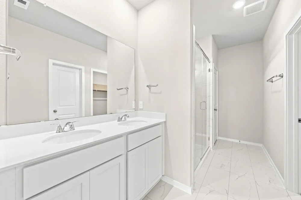 202 Orchard Laurel Drive Alvin, TX 77511