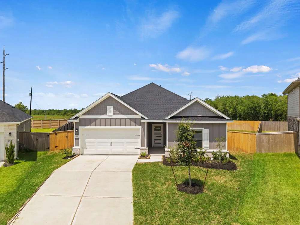 202 Orchard Laurel Drive Alvin, TX 77511