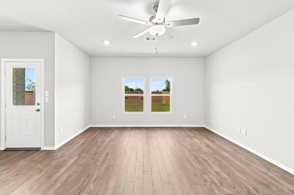 202 Orchard Laurel Drive Alvin, TX 77511