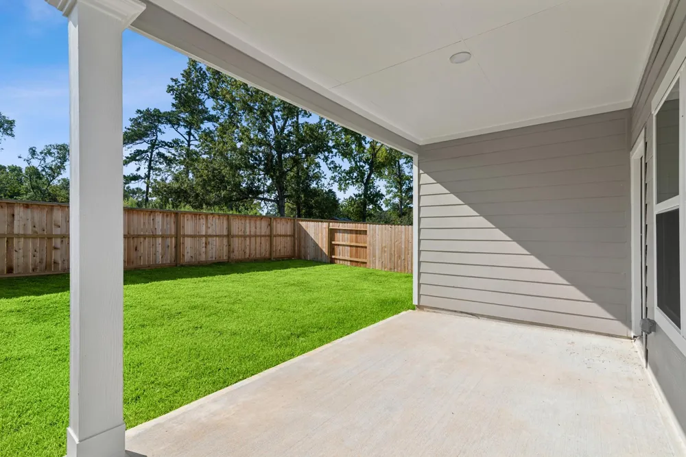1626 River Scene Trail Dayton, TX 77535