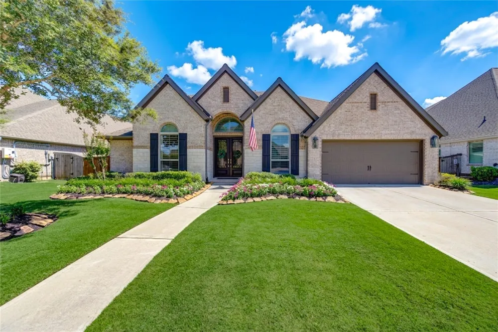 30411 Garden Glenn Court Fulshear, TX 77441