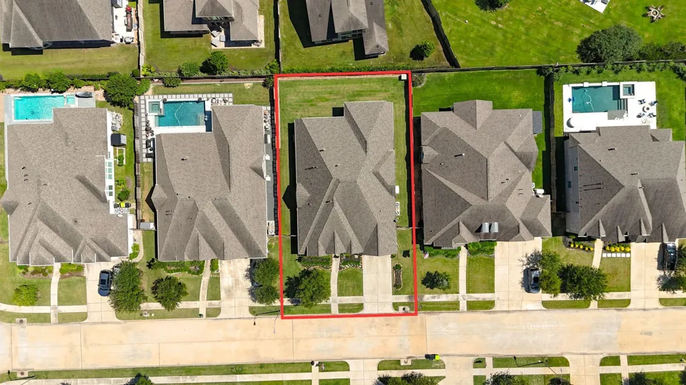 30411 Garden Glenn Court Fulshear, TX 77441