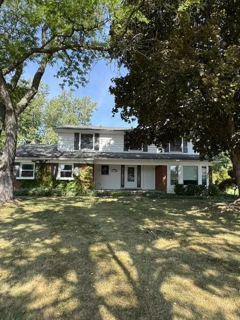 3480 Arrowvale Street Orchard Lake, MI 48324
