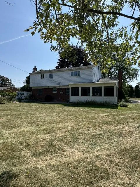 3480 Arrowvale Street Orchard Lake, MI 48324