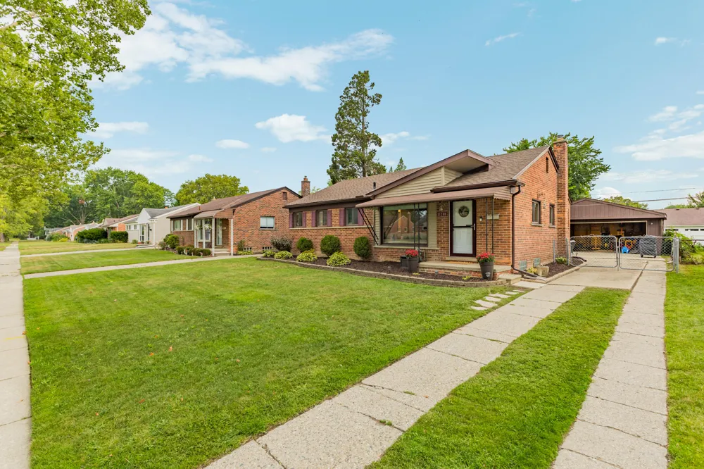 31200 Westfield Street Livonia, MI 48150