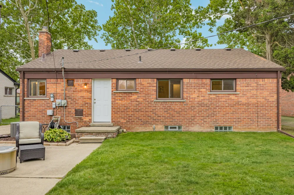 31200 Westfield Street Livonia, MI 48150
